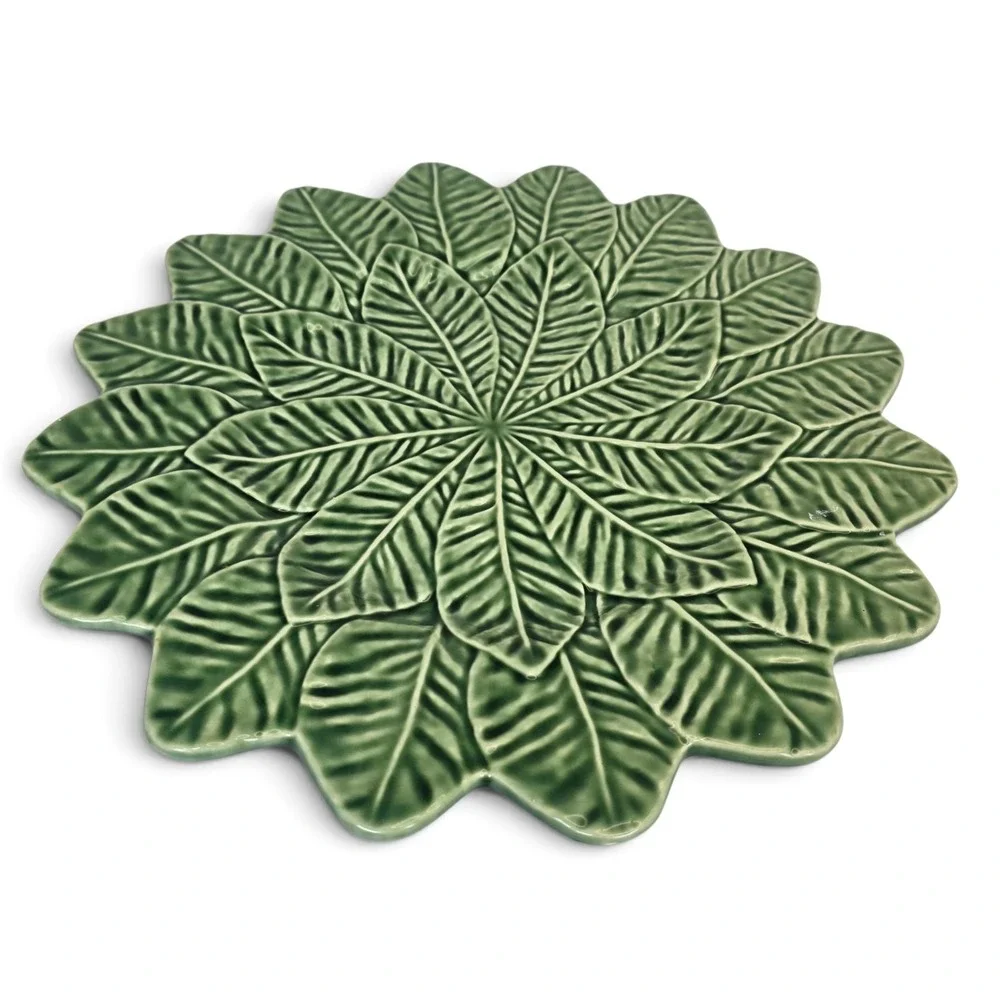 Bordallo Pinheiro Lemon Leaf 13